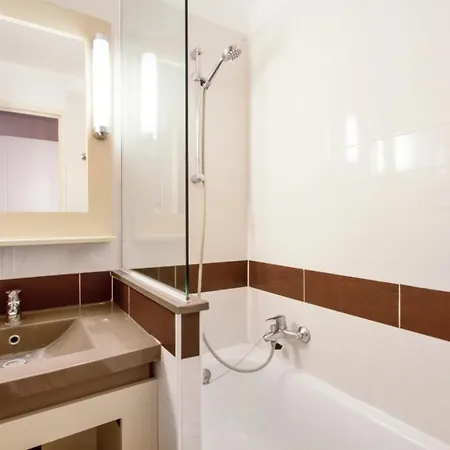 Le Village De Cap Esterel - Maeva - 2 Pieces 5 Personnes Selection Mae-1255 *